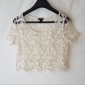 Forever21 | Crochet Lace Crop Top (A57)